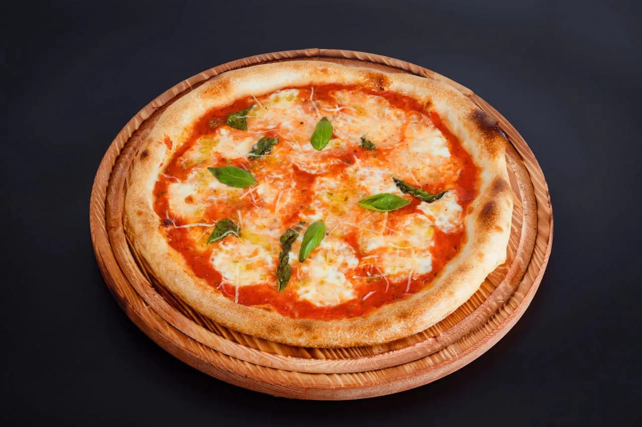 Pizza "Margarita"