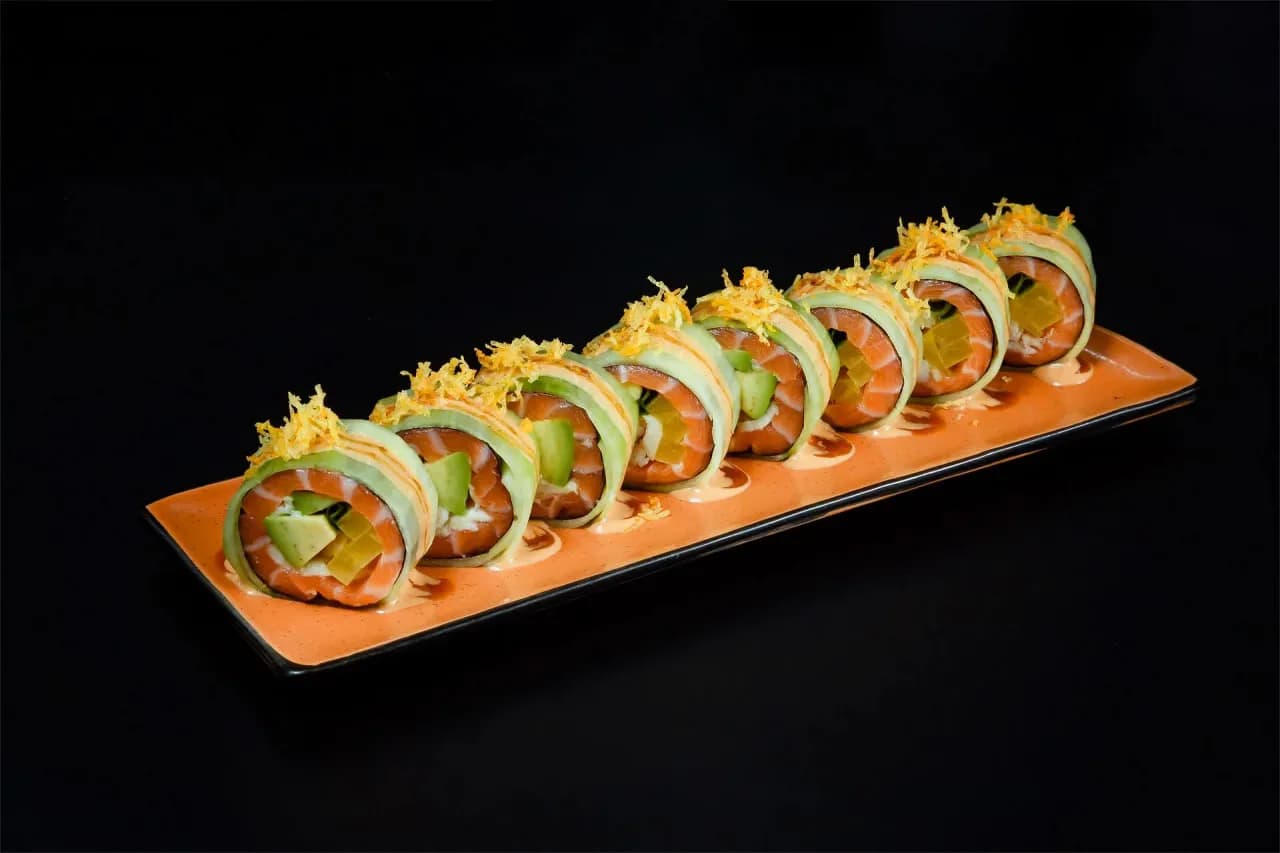 Sashimi "Roll with salmon" 8 pieces