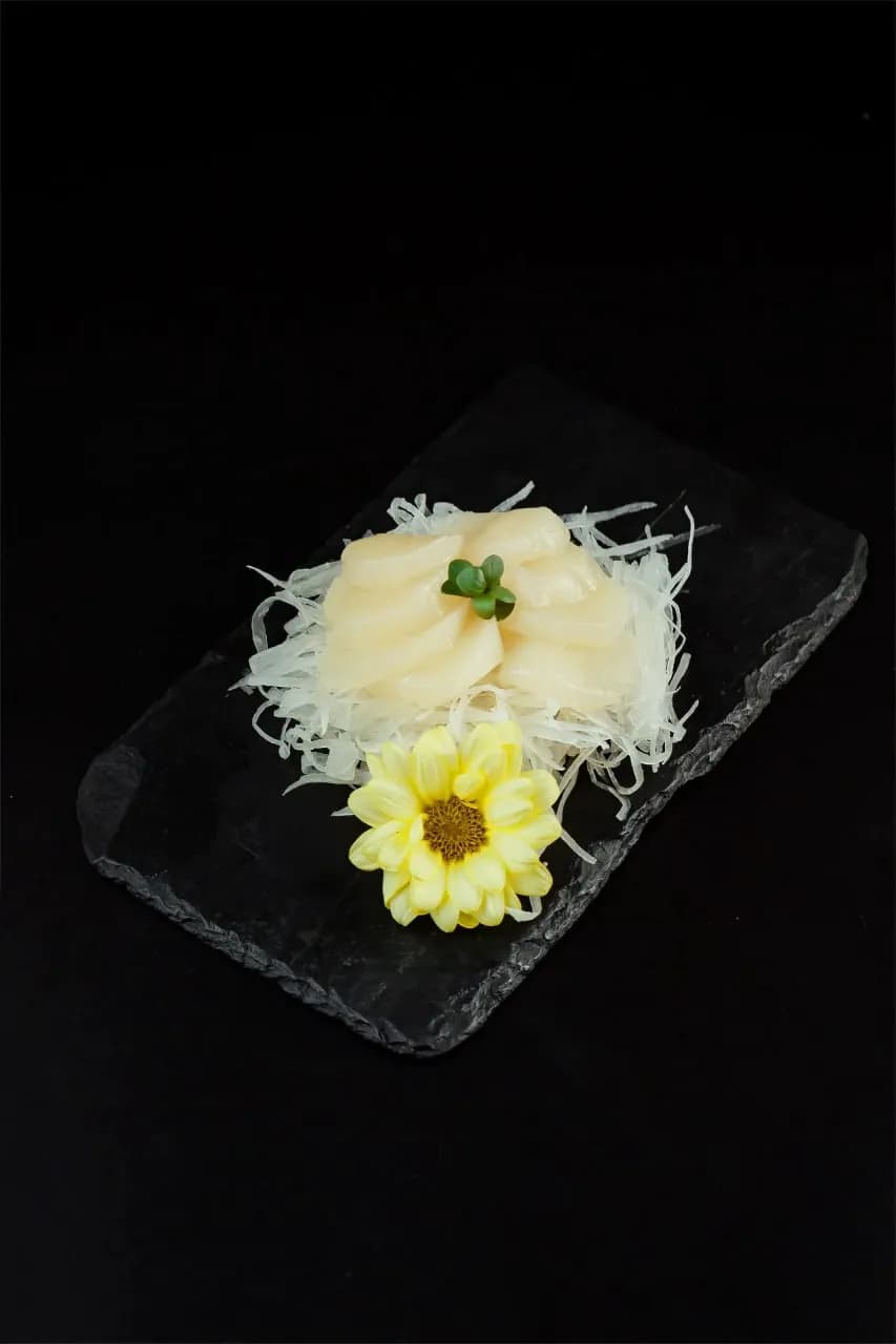 Sashimi "Scallop"